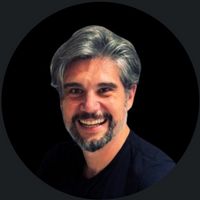 Great View of Bay and the Mountains (as Sugar Loaf) in a really calm street just by Selaron Steps!