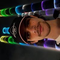 Unique São Paulo apt in Mirante do Vale, 33rd floor, skyline view, bathtub, history & culture.